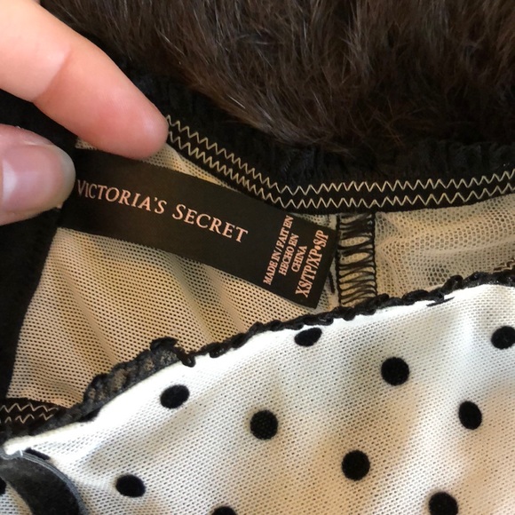 TWO Garter belts from Victoria’s Secret! - Picture 3 of 5